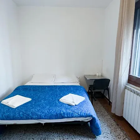 Homestay Venice * Mestre