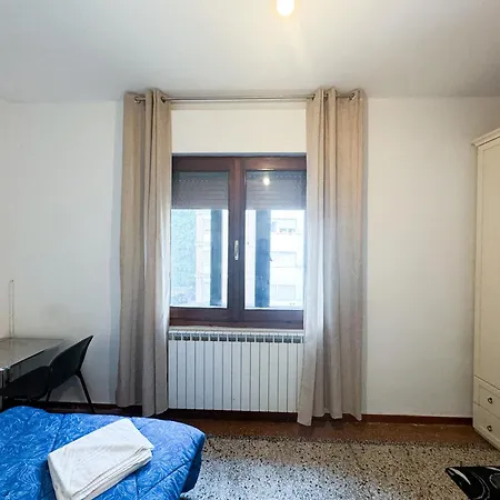 Homestay Venice منزل للإقامة *